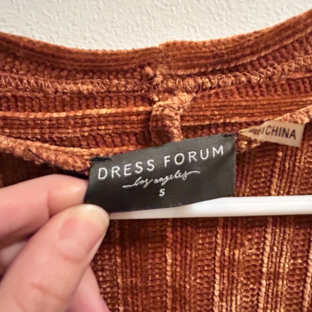 Dress Forum Velvet Long Cardigan - Picture 2 of 6